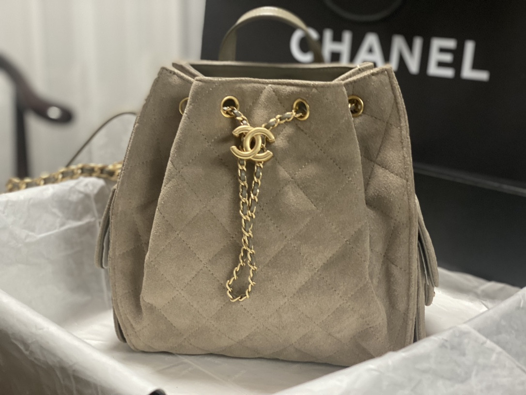 Ch*el 25 medium backpack as5600 23x23x14cm