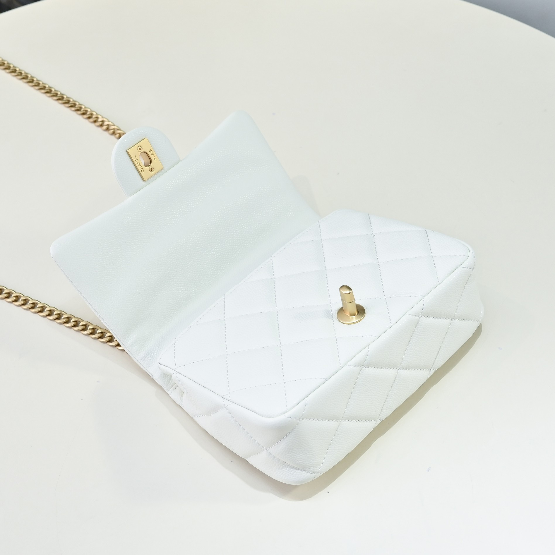 Ch*el 23p flap bag as3829 14x20x8cm