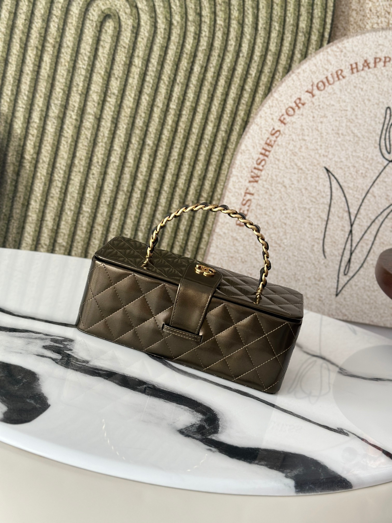 Ch*el vintage cosmetic bag 22x10x8.5cm