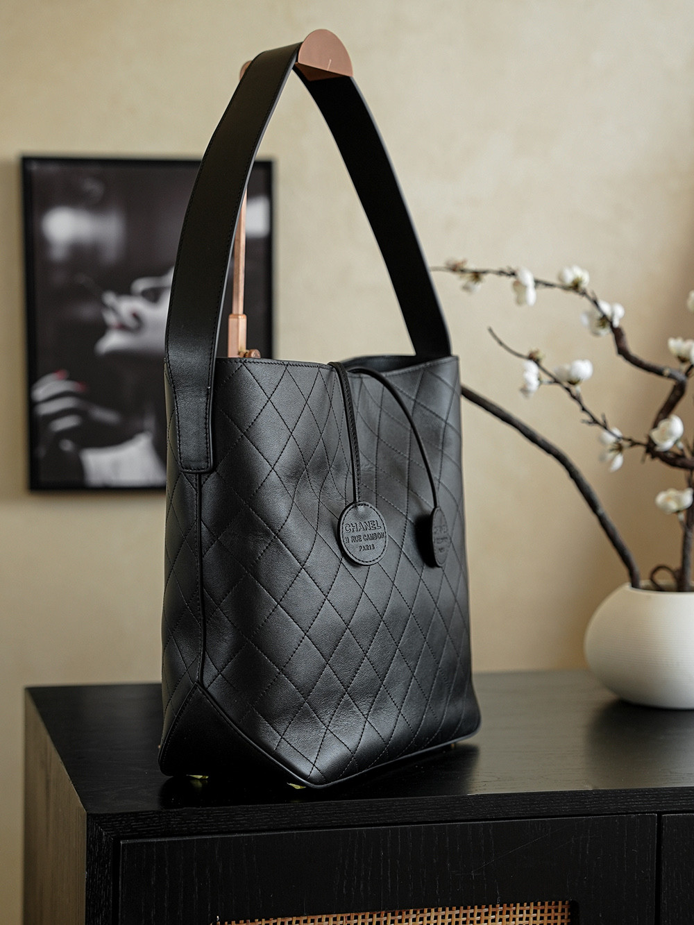 Ch*el 26c bucket bag 12x32x31cm