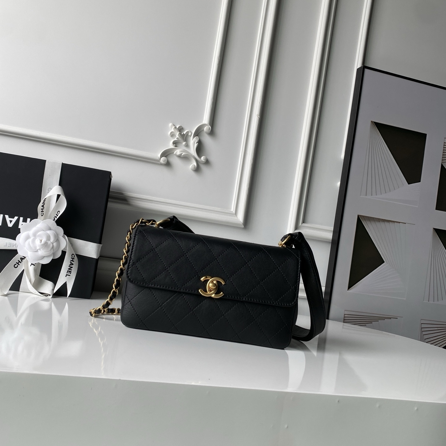 Ch*el flap bag 25x16x8cm