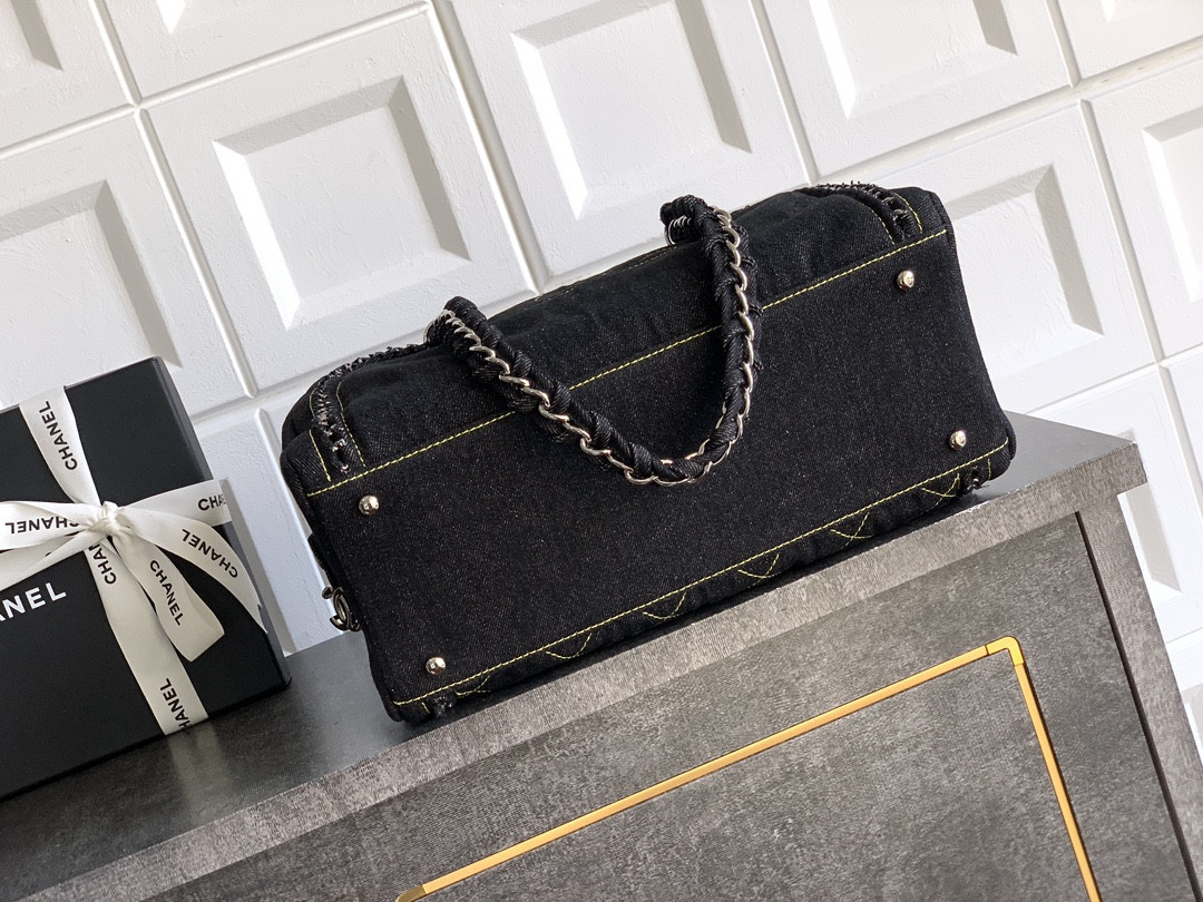 ch*el De*1m cc boston bag 33x20.5x15cm