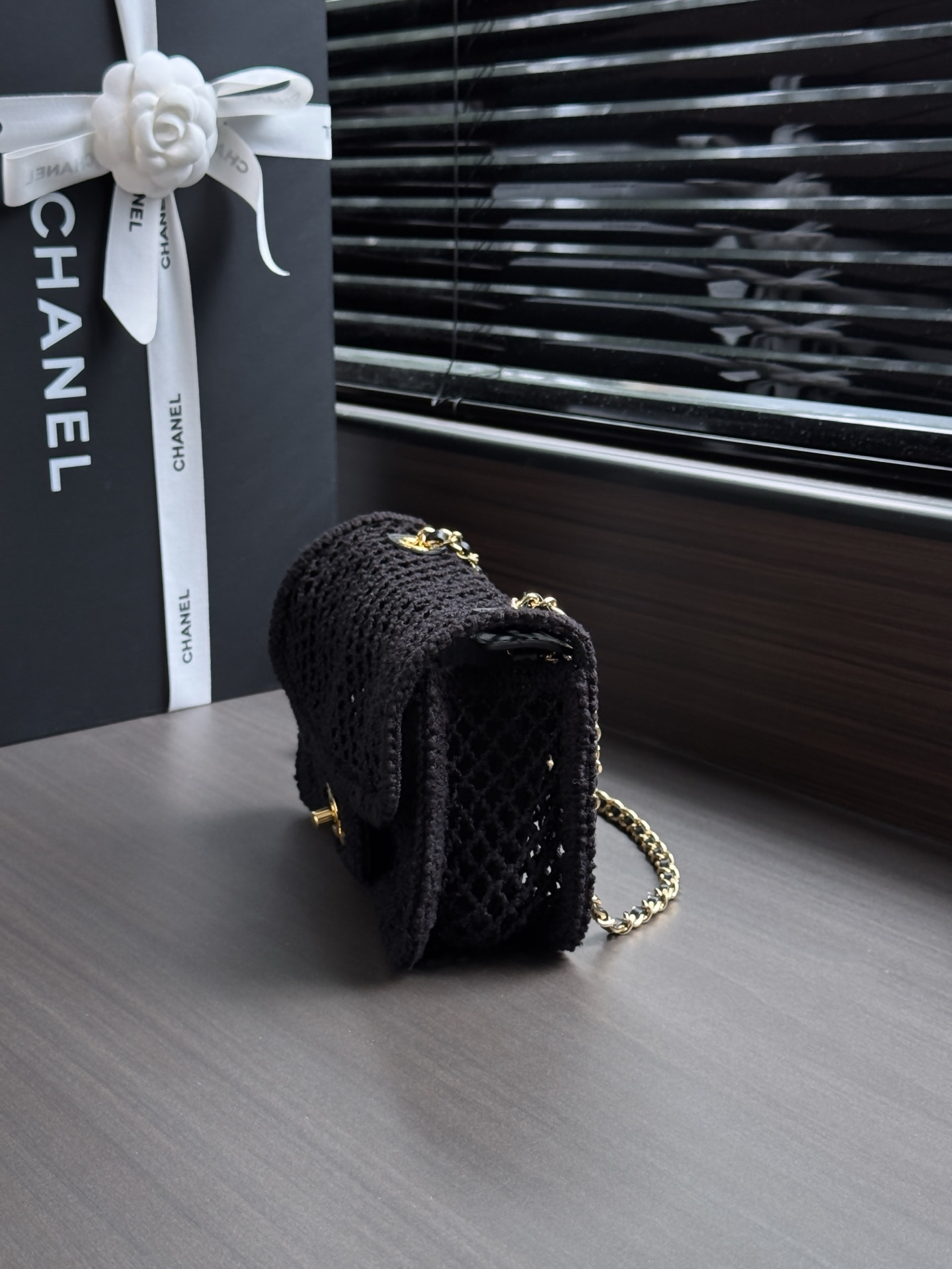 Ch*el flap bag as6157 21x14x6cm