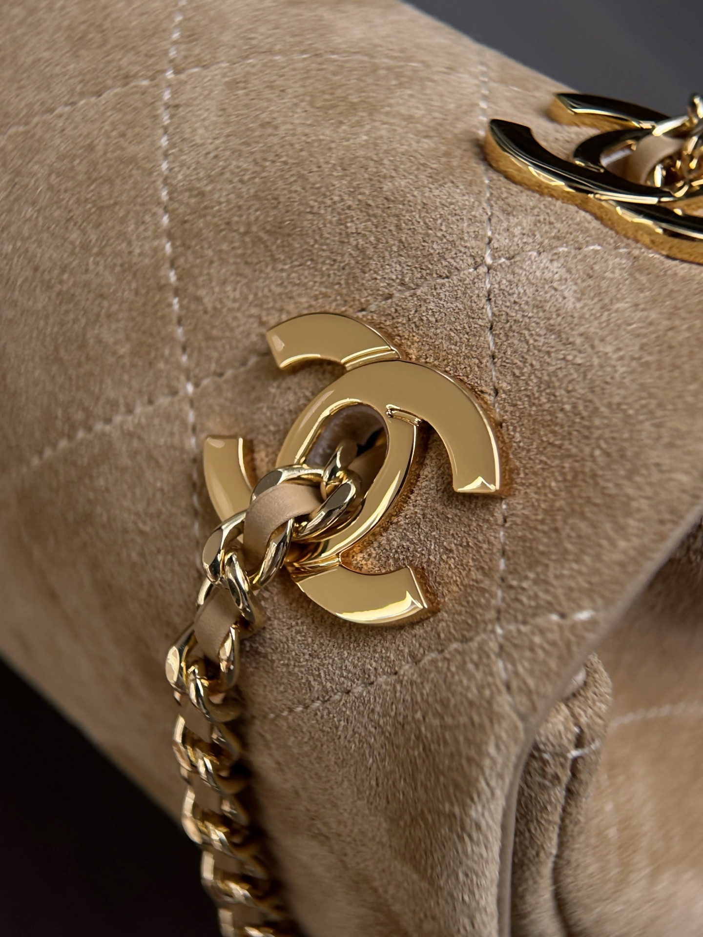 Ch*el flap bag as6417 15x25.5x8cm